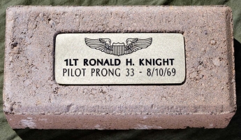 403 - 1Lt Ronald H. Knight
