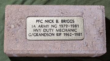 #177 Briggs, Nick