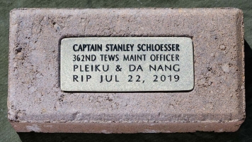 346 - Capt Stanley Schloesser