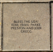 Gregg, Tom - Fran - Parke - Preston & Jodi - VVA 457 Memorial Area C (31 of 309) (2)